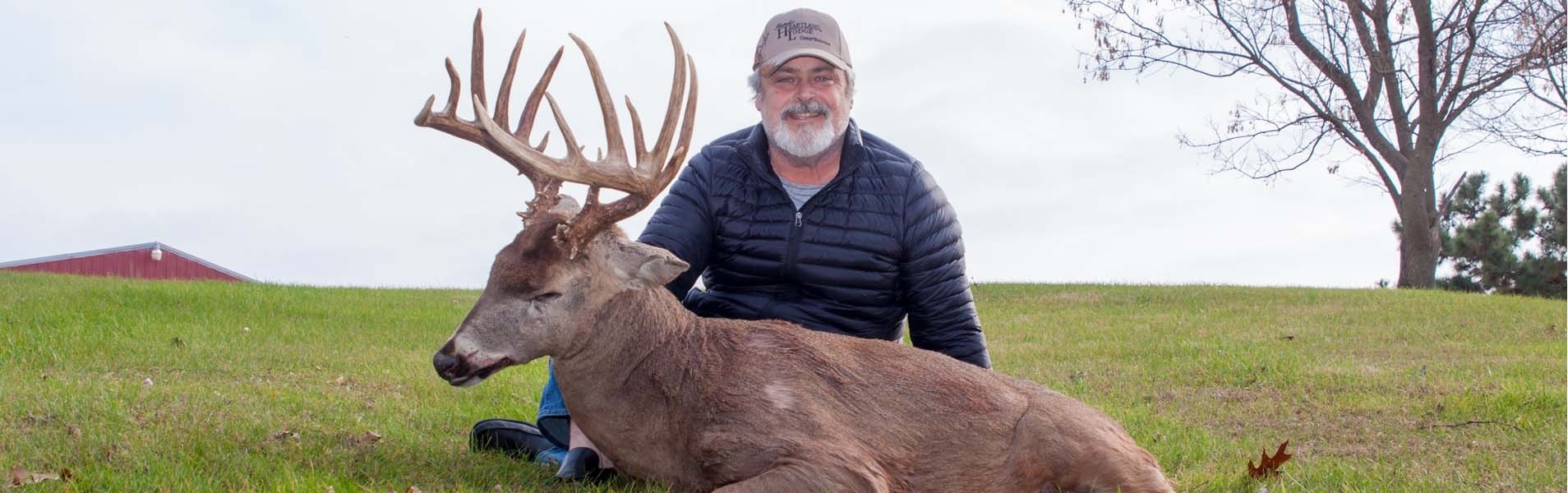 Hunting The Illinois Whitetail Rut | Heartland Lodge-Illinois Rut Report 2021