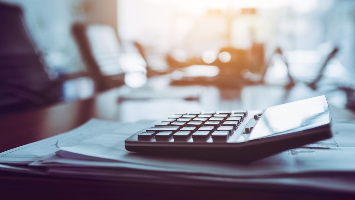 Irs Releases 2021 Tax Rates, Standard Deduction Amounts And More-Desk Card For Tax Season 2021