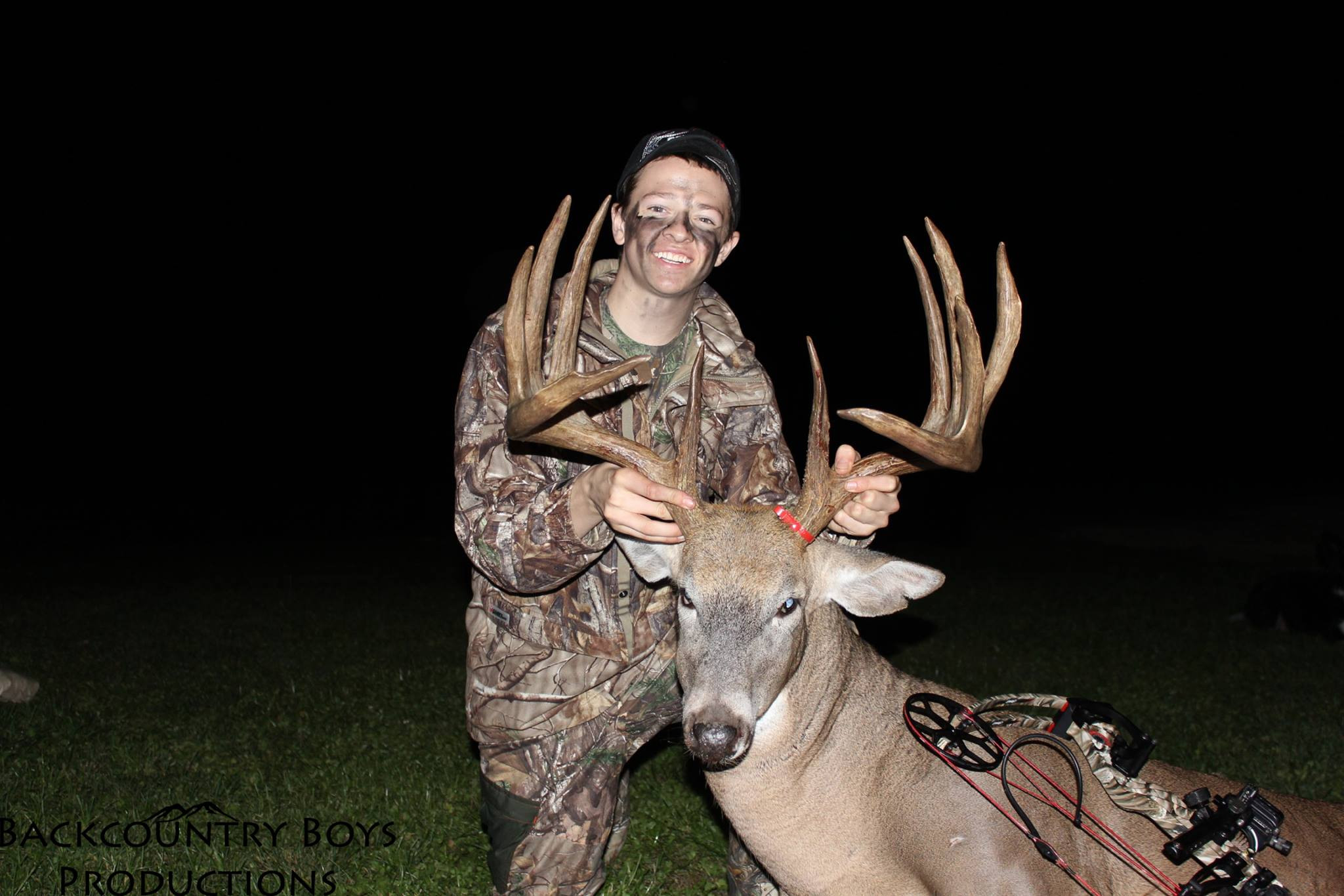 195-Inch Monster Shot By 16-Year-Old Bowhunter | Deer-2021 Wisconsin Deer Rut Forecast