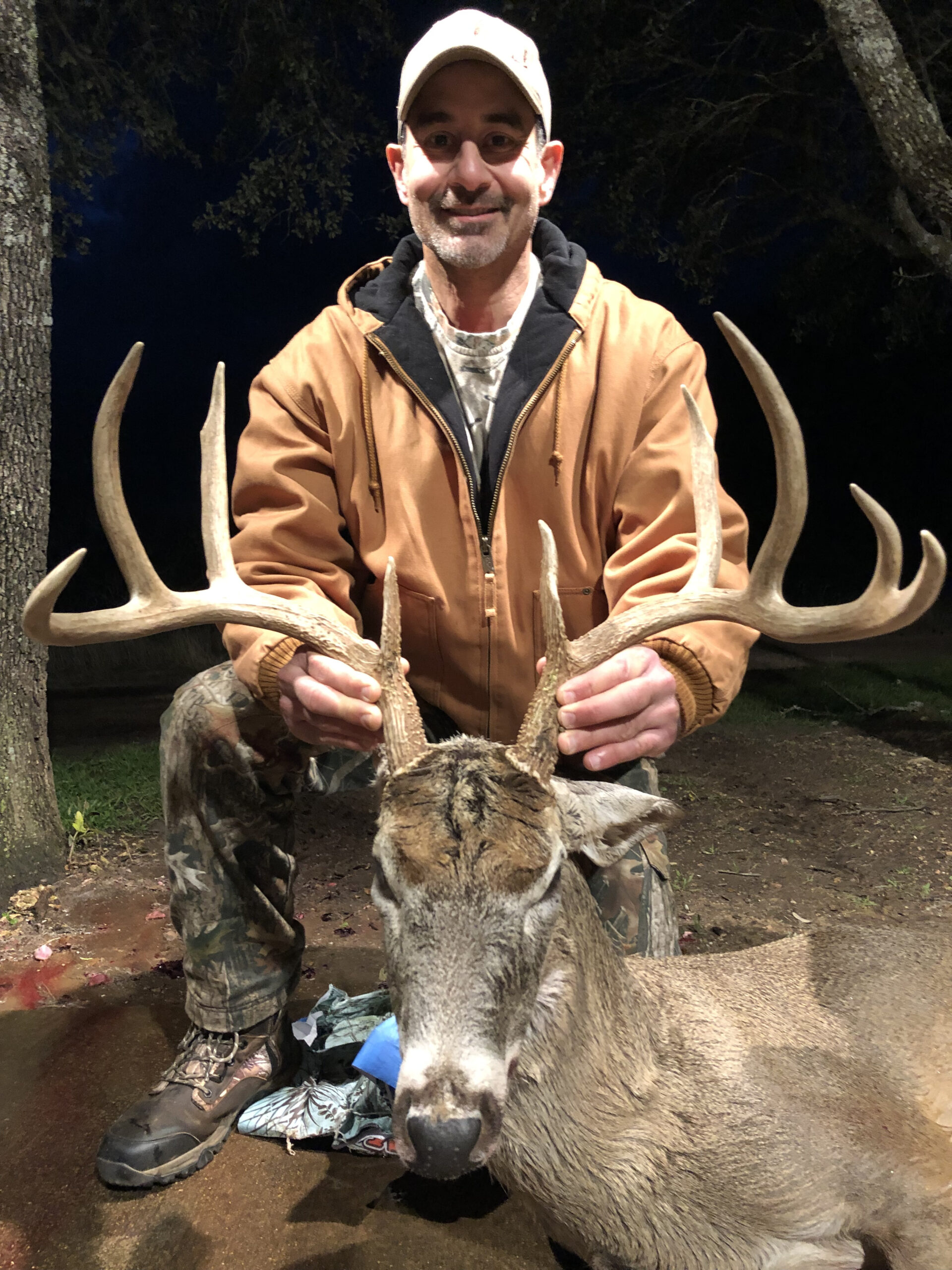 9 Expert Whitetail Deer Hunting Tips | Schmidt Double T Ranches-Area 1 In Louisiana Deer Rut