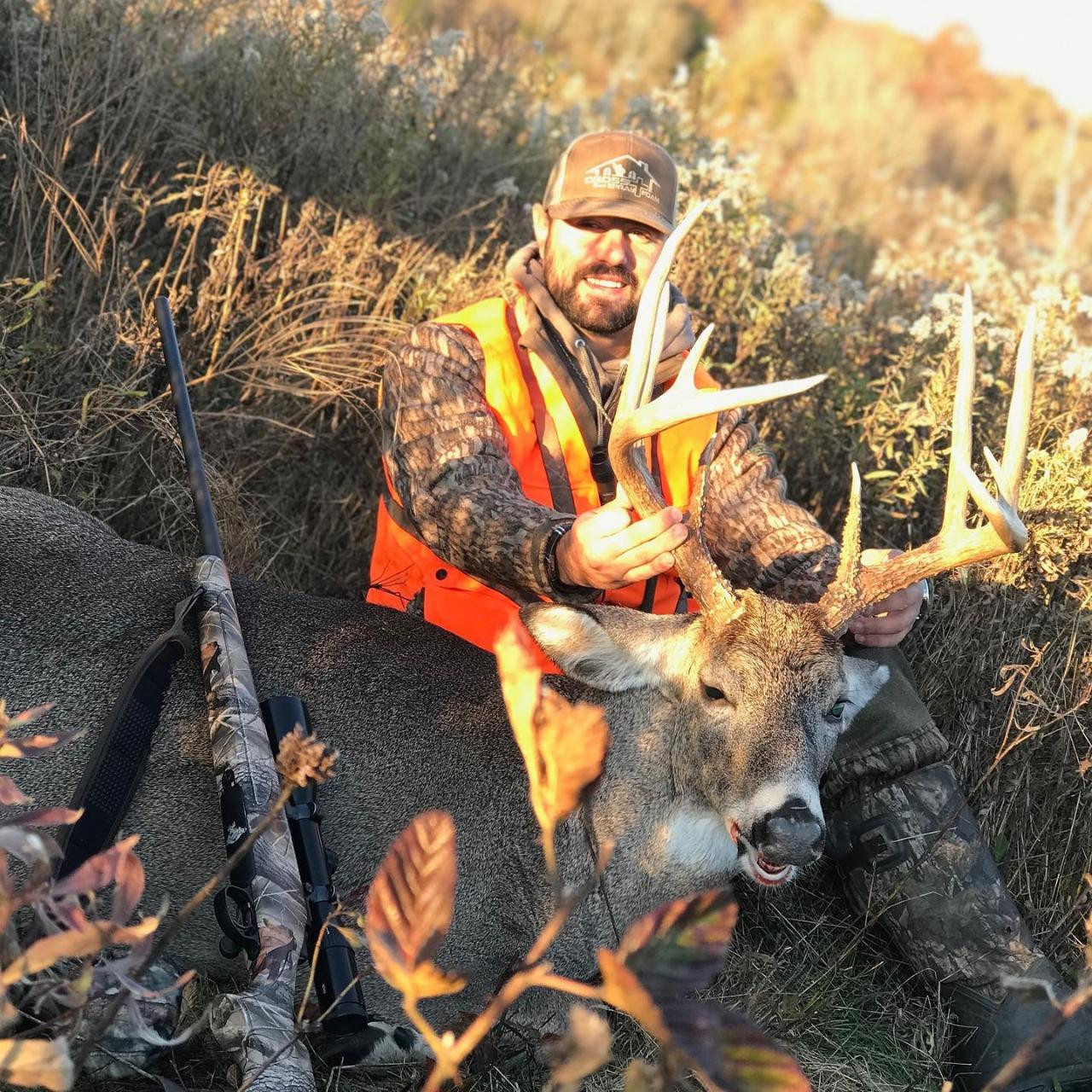 West Camp Kentucky 7 Day 8 Night Rut Bow Hunt - Whitetail-When Is Kentucky Deeer Rut