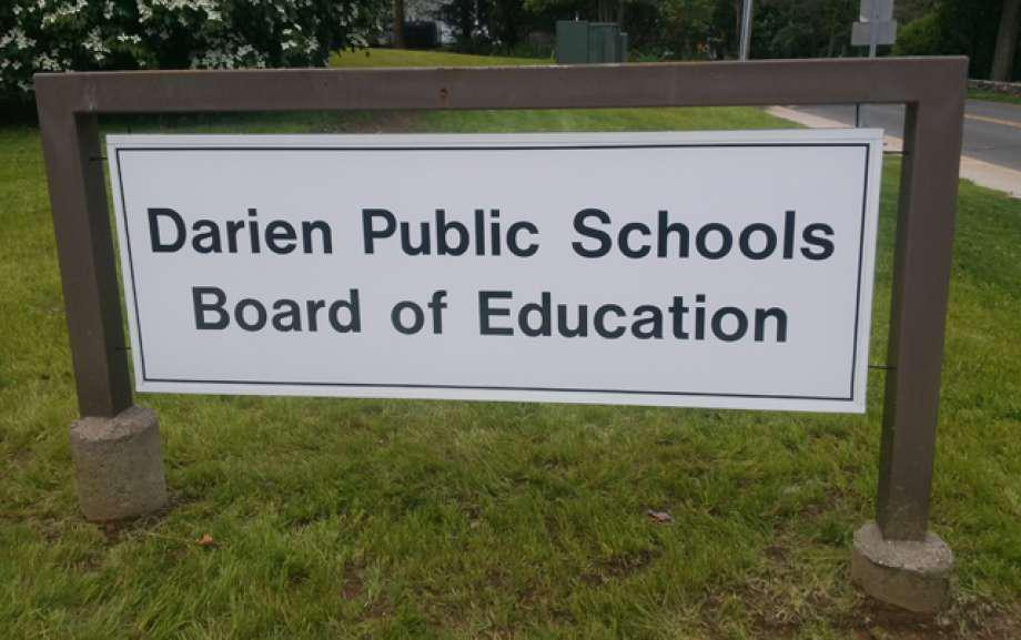 Darien Board Of Ed Gets First Look At Possible 2022-23 Calendar-Darien Ct School Calendar 2022