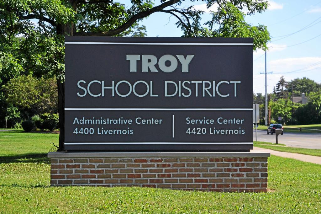 Troy School District Calendar Holidays 2021-2022-Blue Valley School Calendar 2022